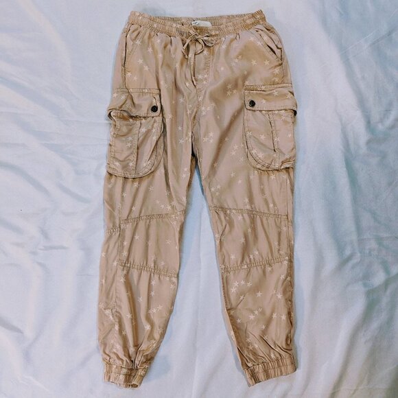 Light Pink Star Print Cargo Jogger Pants Women's Size S - Picture 1 of 4
